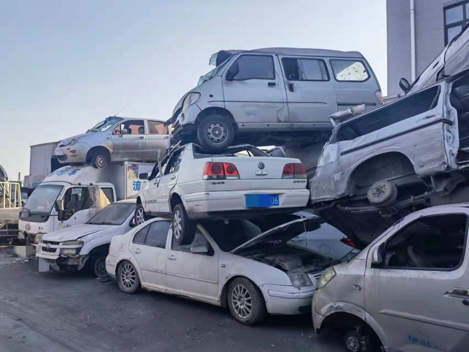06235743PJTcj6.jpg